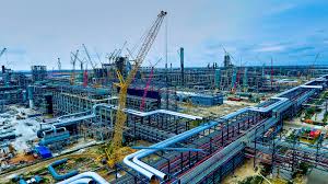 DANGOTE REFINERY BEGINS PRODUCTIONS.