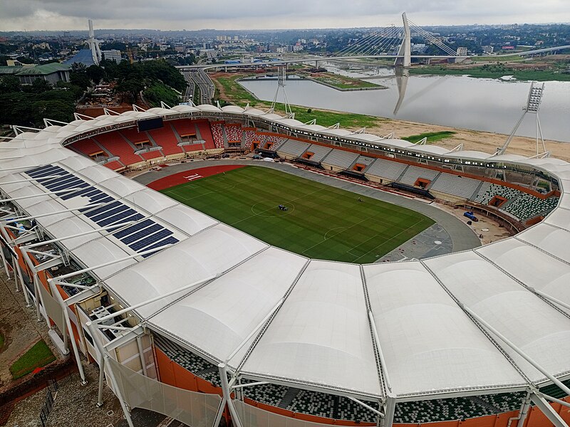 https://en.wikipedia.org/wiki/Felix_Houphouet_Boigny_Stadium#/media/File:Stade_F%C3%A9lix_Houphou%C3%ABt-Boigny_r%C3%A9habilit%C3%A9_04.jpg