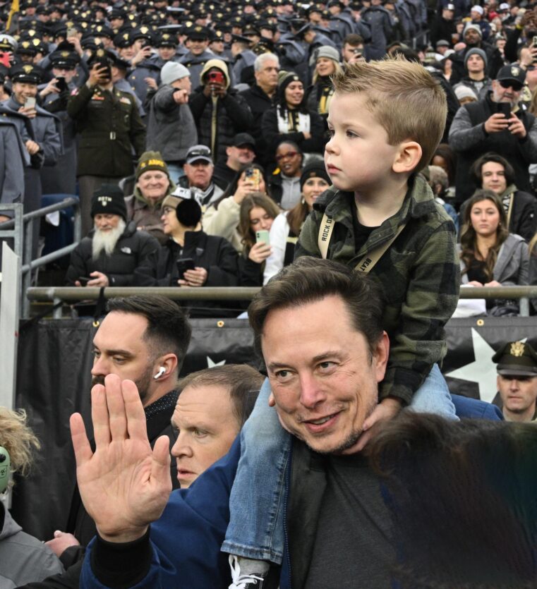 ELON MUSK AND HIS SON