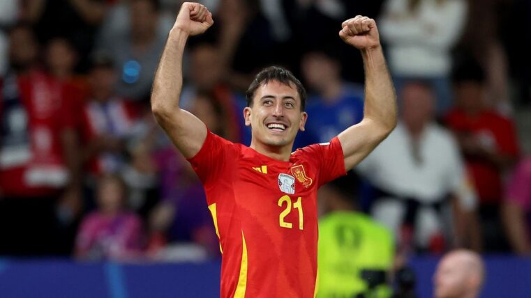 MIKEL OYARZABAL SAVES THE SPANISH TEAM.